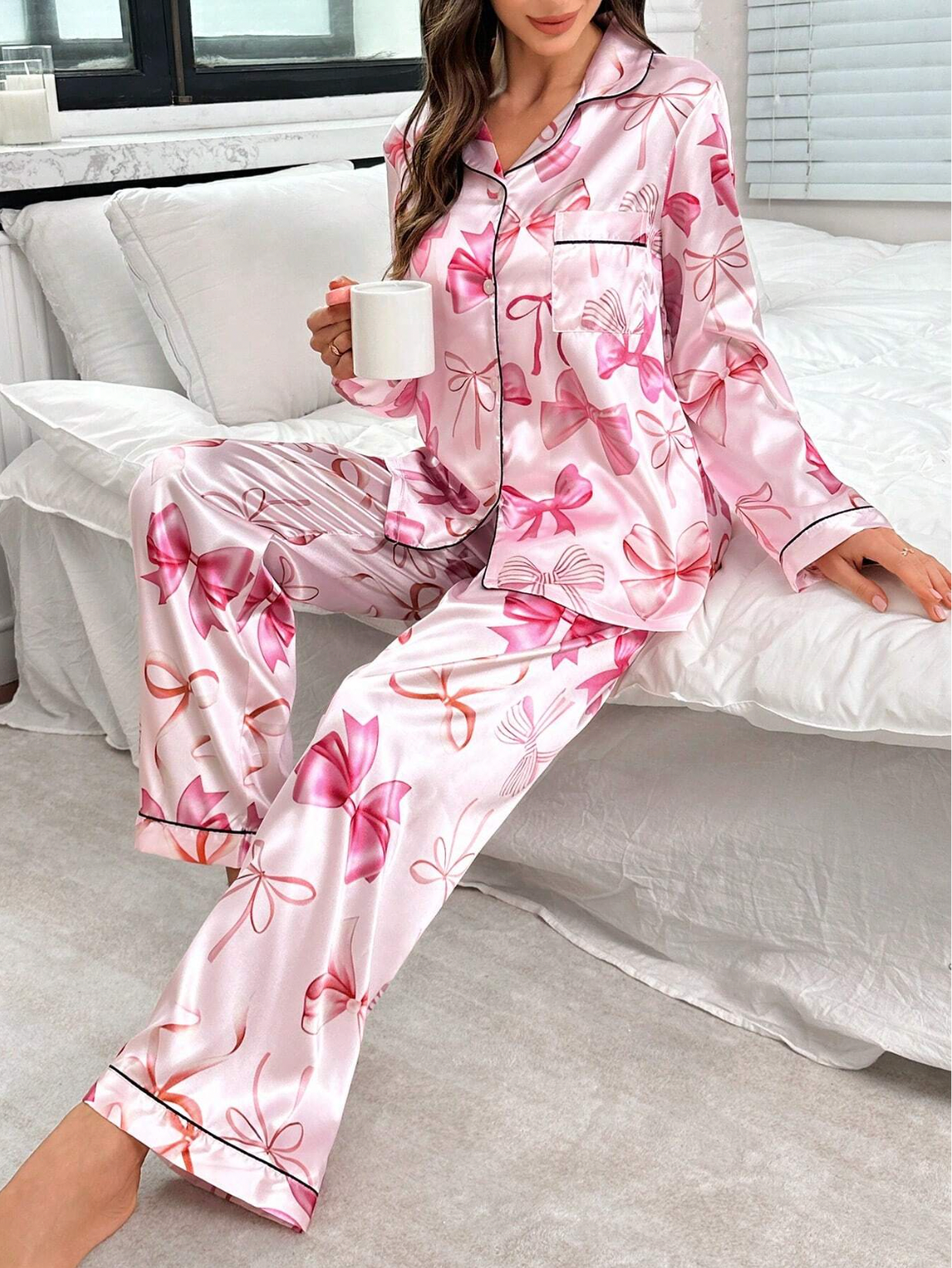 Pyjama en satin rose